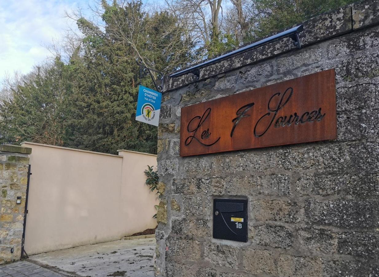 Hotel Les 7 Sources LʼIsle-Adam Exterior foto